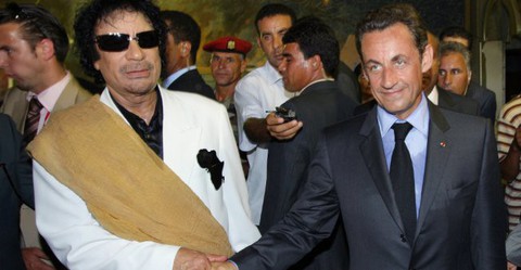 Cựu tổng thống Pháp Sarkozy bị bắt, thẩm tra nguồn tiền bất minh - Ảnh 1. Cựu tổng thống Pháp Sarkozy bị bắt, thẩm tra nguồn tiền bất minh - Ảnh 1.