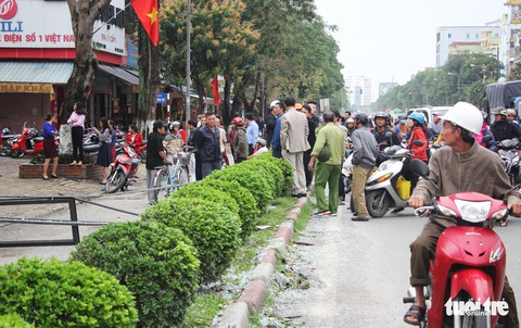 Quán nướng tan hoang sau vụ nổ gas như bom trong đêm - Ảnh 13. Quán nướng tan hoang sau vụ nổ gas như bom trong đêm - Ảnh 13.