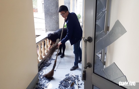 Quán nướng tan hoang sau vụ nổ gas như bom trong đêm - Ảnh 11. Quán nướng tan hoang sau vụ nổ gas như bom trong đêm - Ảnh 11.