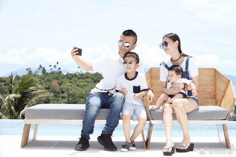 Huỳnh Thánh Y và chiếc áo cưới 10 năm đợi chờ - Ảnh 4. Huỳnh Thánh Y và chiếc áo cưới 10 năm đợi chờ - Ảnh 4.