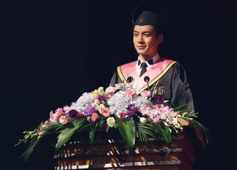 Hàn Đông Quân - sẽ là nam thần của năm 2018? - Ảnh 2. Hàn Đông Quân - sẽ là nam thần của năm 2018? - Ảnh 2.
