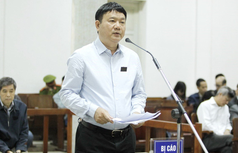 Luật sư bác cáo buộc ông Đinh La Thăng tội cố ý làm trái - Ảnh 1. Luật sư bác cáo buộc ông Đinh La Thăng tội cố ý làm trái - Ảnh 1.