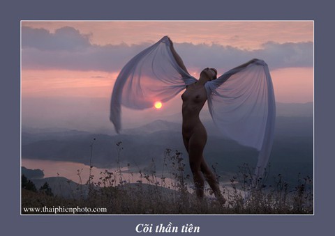 Thái Phiên: Tôi rùng mình khi nhắc đến xin phép triển lãm ảnh nude - Ảnh 5. Thái Phiên: Tôi rùng mình khi nhắc đến xin phép triển lãm ảnh nude - Ảnh 5.