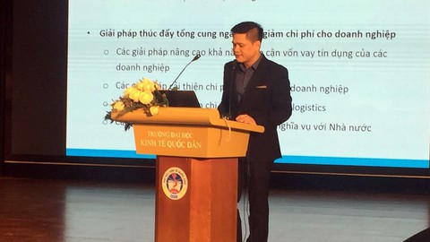 Vay ngân hàng, doanh nghiệp phải lót tay? - Ảnh 1. Vay ngân hàng, doanh nghiệp phải lót tay? - Ảnh 1.