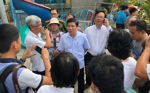 Cháy chung cư Carina tại Sài Gòn, 13 người chết - Ảnh 2. Cháy chung cư Carina tại Sài Gòn, 13 người chết - Ảnh 2.