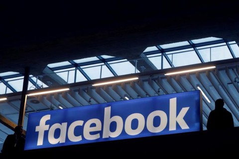 Cổ đông tỉ đô của Facebook muốn Mark Zuckerberg từ chức - Ảnh 1. Cổ đông tỉ đô của Facebook muốn Mark Zuckerberg từ chức - Ảnh 1.
