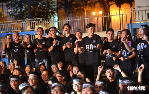 HHen, Isaac, Soobin... cùng tắt đèn 1 giờ hưởng ứng Giờ Trái đất - Ảnh 5. HHen, Isaac, Soobin... cùng tắt đèn 1 giờ hưởng ứng Giờ Trái đất - Ảnh 5.