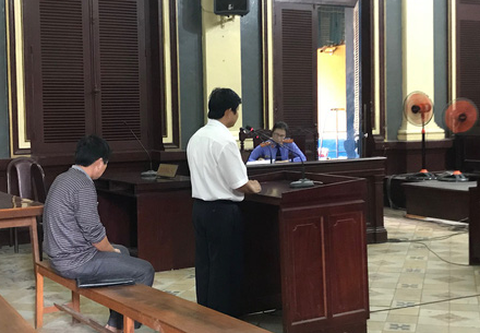Giúp cò đất lừa đảo, nguyên chủ tịch xã lãnh án tù - Ảnh 1. Giúp cò đất lừa đảo, nguyên chủ tịch xã lãnh án tù - Ảnh 1.