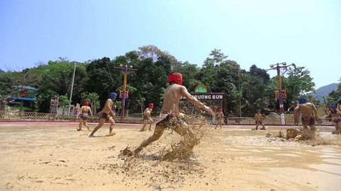 Vui lễ 30-4 & 1-5 sôi động tại Công viên suối khoáng nóng Núi Thần Tài - Ảnh 4. Vui lễ 30-4 & 1-5 sôi động tại Công viên suối khoáng nóng Núi Thần Tài - Ảnh 4.