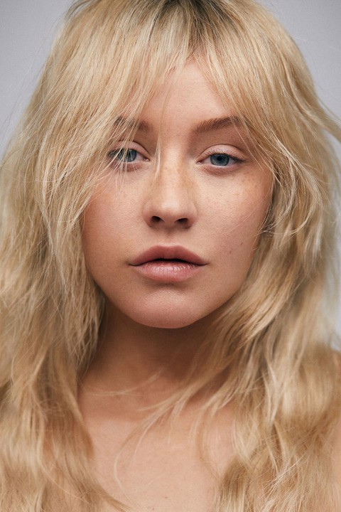 Christina Aguilera: đang ở thời điểm muốn trút bỏ tất cả - Ảnh 1. Christina Aguilera: đang ở thời điểm muốn trút bỏ tất cả - Ảnh 1.