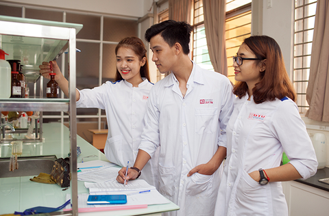 Đến miền Trung học ngành Công nghệ Sinh học - Ảnh 1. Đến miền Trung học ngành Công nghệ Sinh học - Ảnh 1.