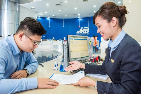 MB vượt mức kế hoạch kinh doanh năm 2017 - Ảnh 1. MB vượt mức kế hoạch kinh doanh năm 2017 - Ảnh 1.