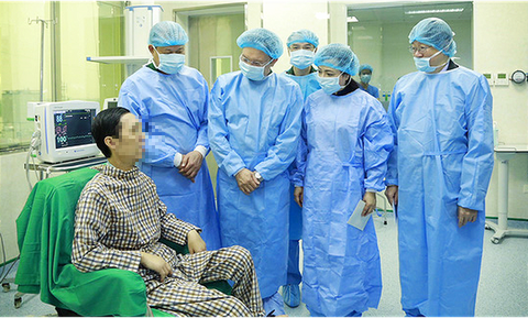 Vinh danh quân nhân cứu 6 người sau khi qua đời - Ảnh 2. Vinh danh quân nhân cứu 6 người sau khi qua đời - Ảnh 2.