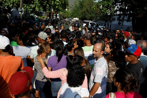 Bạo loạn trong nhà tù tại Venezuela, 68 người chết - Ảnh 1. Bạo loạn trong nhà tù tại Venezuela, 68 người chết - Ảnh 1.