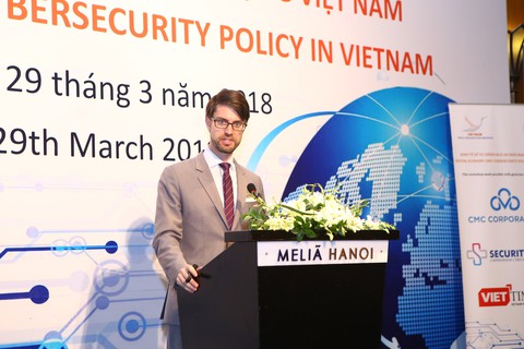Xâm phạm riêng tư, buông lời thù ghét gia tăng trên Internet ở Việt Nam - Ảnh 3. Xâm phạm riêng tư, buông lời thù ghét gia tăng trên Internet ở Việt Nam - Ảnh 3.