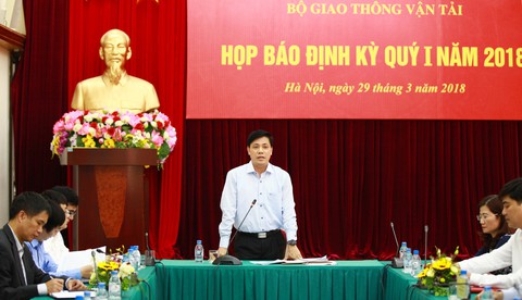 Chờ Chính phủ quyết BOT Cai Lậy và thu phí vào sân bay - Ảnh 1. Chờ Chính phủ quyết BOT Cai Lậy và thu phí vào sân bay - Ảnh 1.