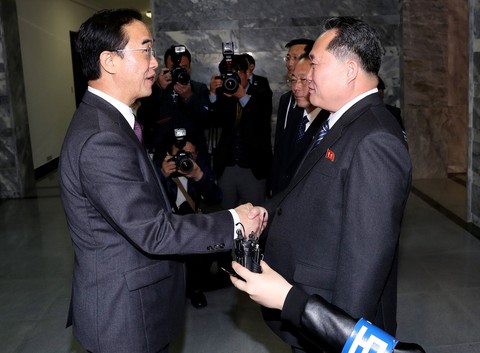 Ông Kim Jong Un sẽ gặp tổng thống Hàn Quốc vào ngày 27-4 - Ảnh 1. Ông Kim Jong Un sẽ gặp tổng thống Hàn Quốc vào ngày 27-4 - Ảnh 1.
