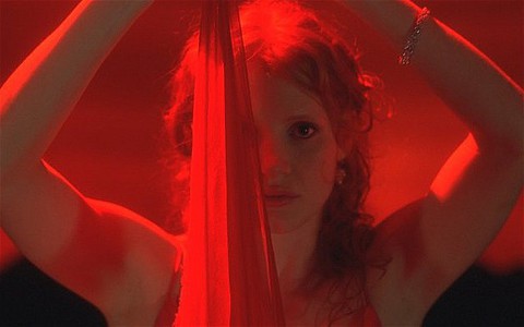 Jessica Chastain và cảnh khỏa thân kỳ lạ trong Wilde Salomé - Ảnh 2. Jessica Chastain và cảnh khỏa thân kỳ lạ trong Wilde Salomé - Ảnh 2.
