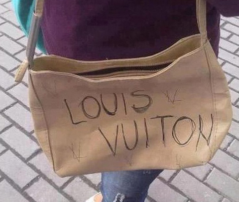 Loạt ảnh ngộ nghĩnh về vali du lịch - Ảnh 5. Loạt ảnh ngộ nghĩnh về vali du lịch - Ảnh 5.