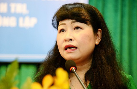 thuytrang4 thuytrang4