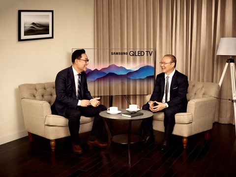 HLV Park Hang Seo làm đại sứ thương hiệu Samsung tại VN - Ảnh 1. HLV Park Hang Seo làm đại sứ thương hiệu Samsung tại VN - Ảnh 1.