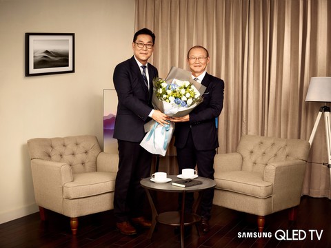 HLV Park Hang Seo làm đại sứ thương hiệu Samsung tại VN - Ảnh 2. HLV Park Hang Seo làm đại sứ thương hiệu Samsung tại VN - Ảnh 2.