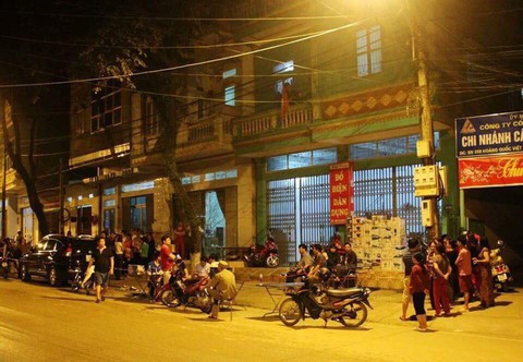 Khởi tố vụ chồng giết vợ là phó khoa sản bệnh viện Lào Cai - Ảnh 1. Khởi tố vụ chồng giết vợ là phó khoa sản bệnh viện Lào Cai - Ảnh 1.