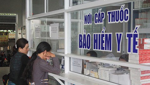 Nụ cười anh phát thuốc - Ảnh 1. Nụ cười anh phát thuốc - Ảnh 1.