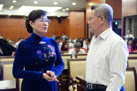 TP.HCM chi gần 42 tỷ đồng cho thi đua khen thưởng - Ảnh 6. TP.HCM chi gần 42 tỷ đồng cho thi đua khen thưởng - Ảnh 6.