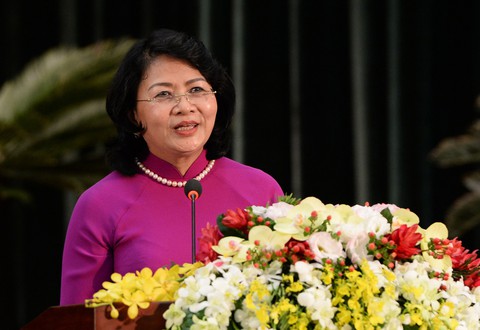TP.HCM chi gần 42 tỷ đồng cho thi đua khen thưởng - Ảnh 1. TP.HCM chi gần 42 tỷ đồng cho thi đua khen thưởng - Ảnh 1.