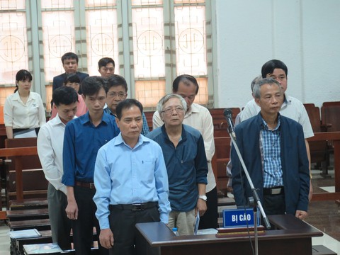 Luật sư không phục kết luận giám định vụ vỡ đường ống sông Đà - Ảnh 1. Luật sư không phục kết luận giám định vụ vỡ đường ống sông Đà - Ảnh 1.