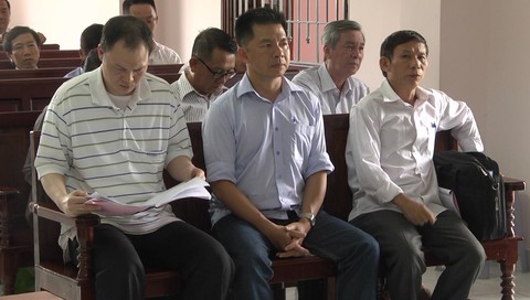 Tòa trả hồ sơ vụ thất thoát hàng trăm tỉ đồng tại Công ty Lương thực Hậu Giang - Ảnh 1. Tòa trả hồ sơ vụ thất thoát hàng trăm tỉ đồng tại Công ty Lương thực Hậu Giang - Ảnh 1.