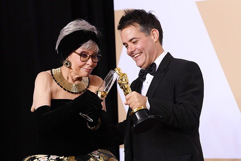 Những tên tuổi nổi tiếng đến Oscar lần thứ 90 để trao giải - Ảnh 12. Những tên tuổi nổi tiếng đến Oscar lần thứ 90 để trao giải - Ảnh 12.