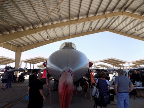 Xem ‘Airshow’ ở căn cứ không lực Hoa Kỳ - Ảnh 8. Xem ‘Airshow’ ở căn cứ không lực Hoa Kỳ - Ảnh 8.