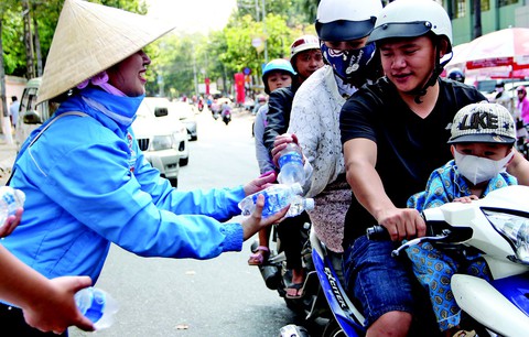 Nét đẹp lễ hội ở Thủ Dầu Một - Ảnh 3. Nét đẹp lễ hội ở Thủ Dầu Một - Ảnh 3.