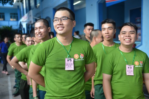 Thanh niên TP.HCM sôi nổi ngày hội tòng quân 2018 - Ảnh 3. Thanh niên TP.HCM sôi nổi ngày hội tòng quân 2018 - Ảnh 3.