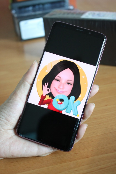 Khui hộp smartphone Samsung Galaxy S9+ - Ảnh 5. Khui hộp smartphone Samsung Galaxy S9+ - Ảnh 5.
