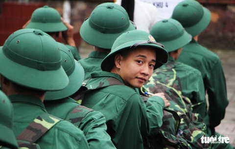 Thanh niên Nghệ An ngày nhập ngũ quyết ‘vượt nắng, thắng mưa’ - Ảnh 6. Thanh niên Nghệ An ngày nhập ngũ quyết ‘vượt nắng, thắng mưa’ - Ảnh 6.