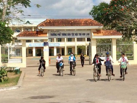 Trường ham thành tích, 20 học sinh giỏi suýt không được thi - Ảnh 1. Trường ham thành tích, 20 học sinh giỏi suýt không được thi - Ảnh 1.