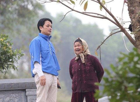 Mẹ ơi! Mẹ không được chết - MV xúc động cho ngày 8-3 - Ảnh 2. Mẹ ơi! Mẹ không được chết - MV xúc động cho ngày 8-3 - Ảnh 2.