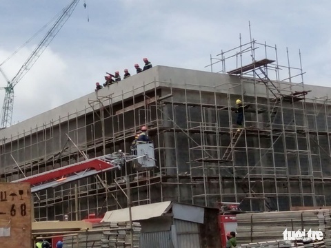 Cháy lớn tại nhiệt điện Duyên Hải 3, cả chục người đu dây thoát thân - Ảnh 7. Cháy lớn tại nhiệt điện Duyên Hải 3, cả chục người đu dây thoát thân - Ảnh 7.