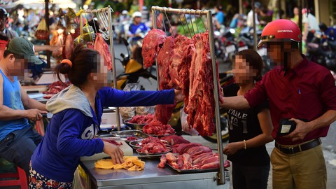 Thịt bò 60.000 đồng/kg là thịt... heo nái và thịt trâu? - Ảnh 2. Thịt bò 60.000 đồng/kg là thịt... heo nái và thịt trâu? - Ảnh 2.