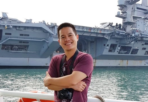 Thủy thủ tàu sân bay Mỹ: Mừng rơi nước mắt khi về Việt Nam - Ảnh 1. Thủy thủ tàu sân bay Mỹ: Mừng rơi nước mắt khi về Việt Nam - Ảnh 1.
