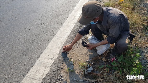 Đinh hình thoi xuất hiện gần cầu Bình Phước 1 ở quận 12 - Ảnh 4. Đinh hình thoi xuất hiện gần cầu Bình Phước 1 ở quận 12 - Ảnh 4.