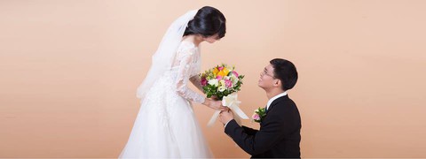 Thí sinh Olympia cầu hôn bằng vòng nguyệt quế - Ảnh 6. Thí sinh Olympia cầu hôn bằng vòng nguyệt quế - Ảnh 6.
