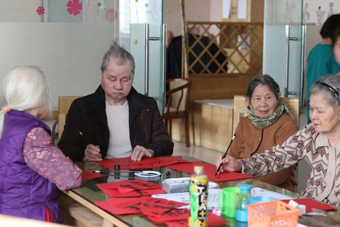 Bất ngờ với hình ảnh trẻ trung trong viện dưỡng lão - Ảnh 9.