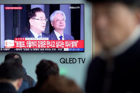 Ông Trump và ông Kim Jong Un sẽ gặp nhau vào tháng 5 - Ảnh 4. Ông Trump và ông Kim Jong Un sẽ gặp nhau vào tháng 5 - Ảnh 4.