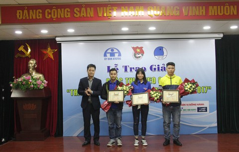 11 video đạt giải cuộc thi Thanh niên với văn hóa giao thông - Ảnh 2. 11 video đạt giải cuộc thi Thanh niên với văn hóa giao thông - Ảnh 2.