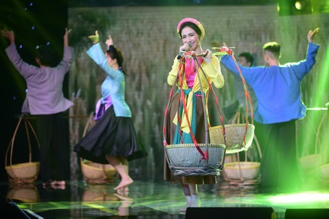 Giang Hồng Ngọc đoạt quán quân Cặp đôi hoàn hảo - Ảnh 5. Giang Hồng Ngọc đoạt quán quân Cặp đôi hoàn hảo - Ảnh 5.