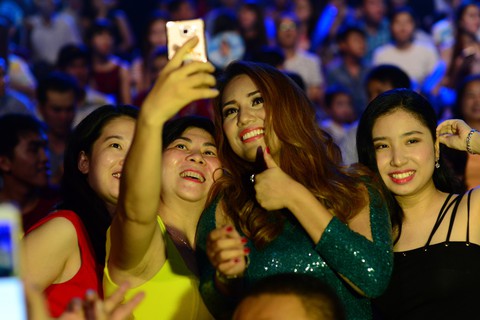 Janice Phương - cô ca sĩ Philippines bước vào showbiz Việt - Ảnh 5. Janice Phương - cô ca sĩ Philippines bước vào showbiz Việt - Ảnh 5.
